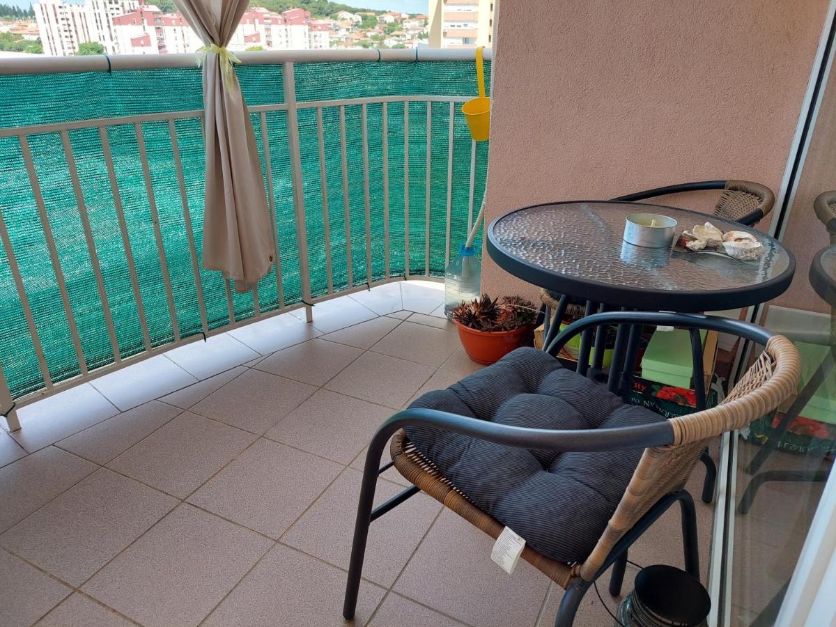 Appartamento Dubravka Pola Esterno foto